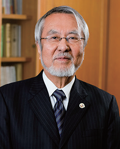 佐久学園　理事長